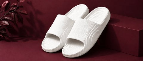 Voolio Men’s White Comfort Slides
