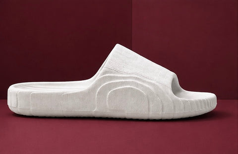 Voolio Men’s White Comfort Slides
