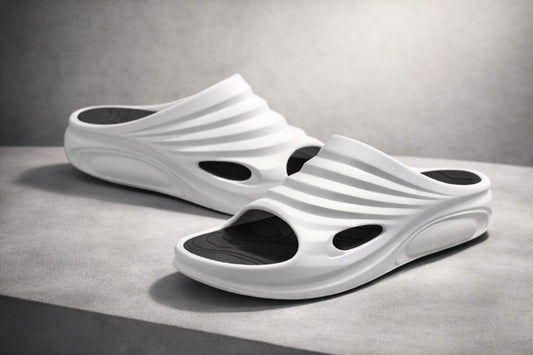 VOOLIO AeroFlow Sculpt Slides – white black Edition | Ultra Soft Comfort Luxury Sliders | Lightweight Designer Slides